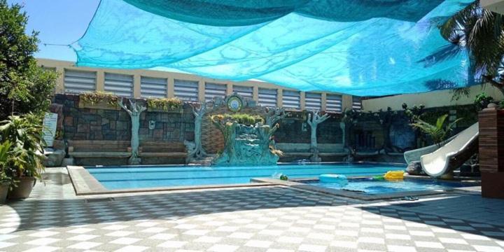 Srjo Fun Central Resort Calamba  Exterior photo