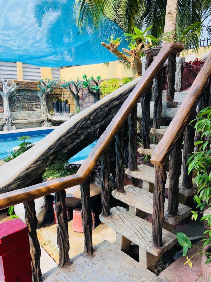 Srjo Fun Central Resort Calamba  Exterior photo