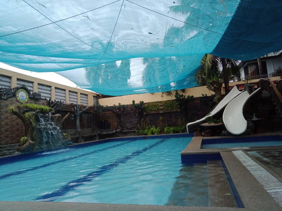 Srjo Fun Central Resort Calamba  Exterior photo