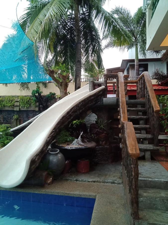 Srjo Fun Central Resort Calamba  Exterior photo